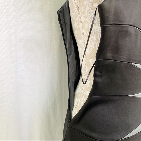 Jax // Black, Grey Starburst Design Y2K Mini Dress Sz 2 dr1 - Picture 7 of 9